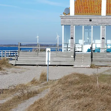 Fewo-Fehmarn-Burgtiefe-Suedstrand-Captains-Corner
