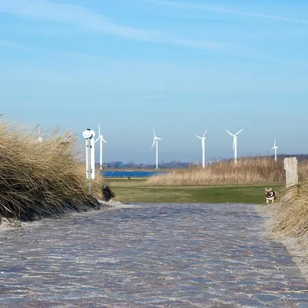 Fewo-Fehmarn-Burgtiefe-Suedstrand-Captains-Corner *